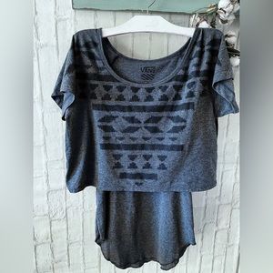 Women’s VANS  Geometric Double Layer Top sz L NEW